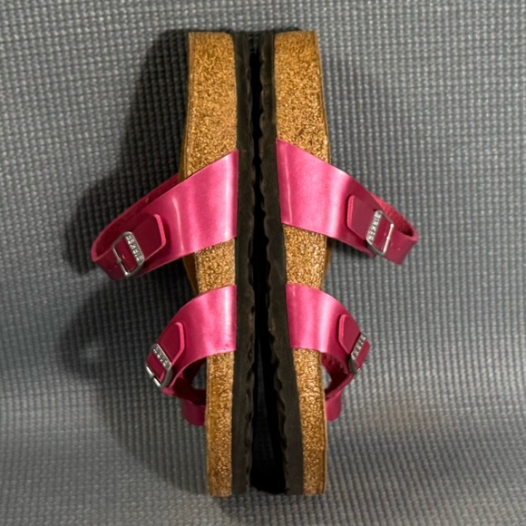 Birkenstock Women's Mayari BF Electric Metallic Magenta Sandals Size 7 US 38 EU - Picture 6 of 9